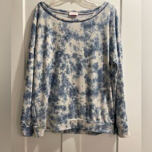 3 for $10. Pink Lily Size Large NWOT Long Sleeve Shirt